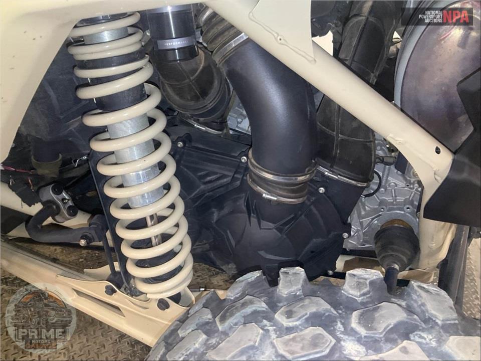 2023 Can-Am MAVERICK X3 MAX DS TURBO RR 64 (TAN/BLACK) — фото 10