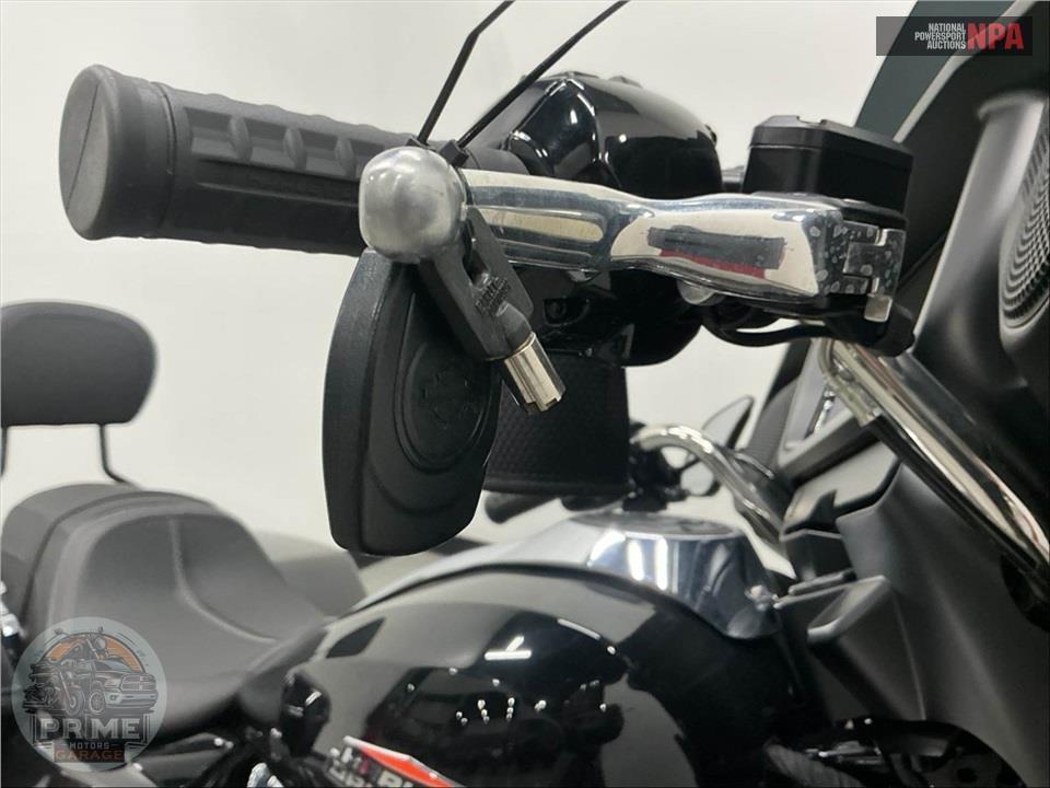 2024 Harley-Davidson FLHX STREET GLIDE — фото 10