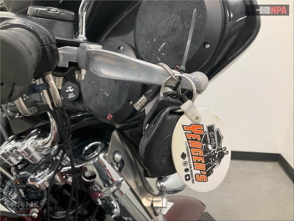 2015 Harley-Davidson FLD-103 DYNA SWITCHBACK — фото 11