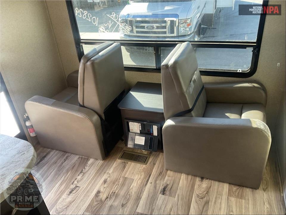 2019 Keystone Rv M-266 RL - SPRINGDALE SERIES — фото 11