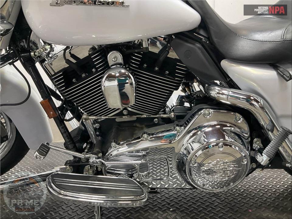 2008 Harley-Davidson FLHX STREET GLIDE — фото 7