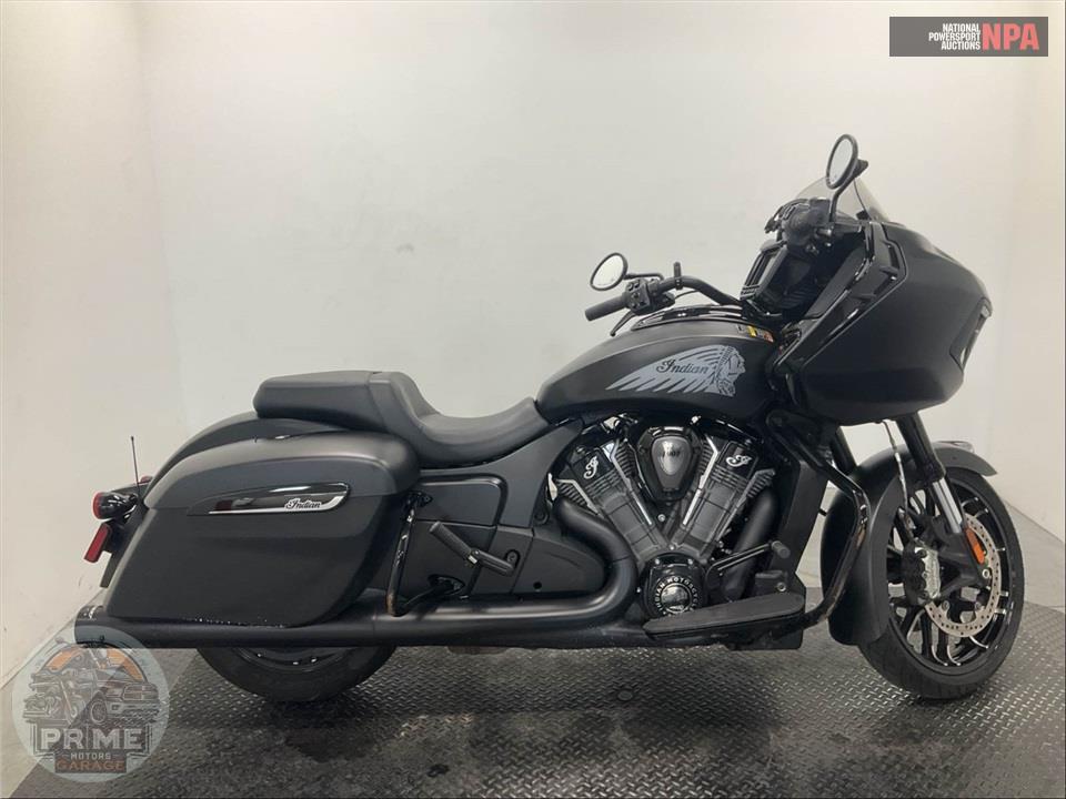 2024 Indian Motorcycle CHALLENGER DARK HORSE (BLACK) — фото 1
