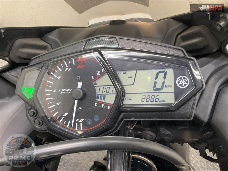 2018 Yamaha YZF - R3 — фото 5