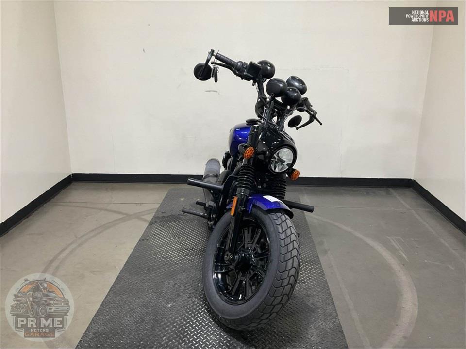 2025 Indian Motorcycle SCOUT BOBBER LIMITED WITH TECHNOLOGY PACKAGE (BLACK) — фото 2