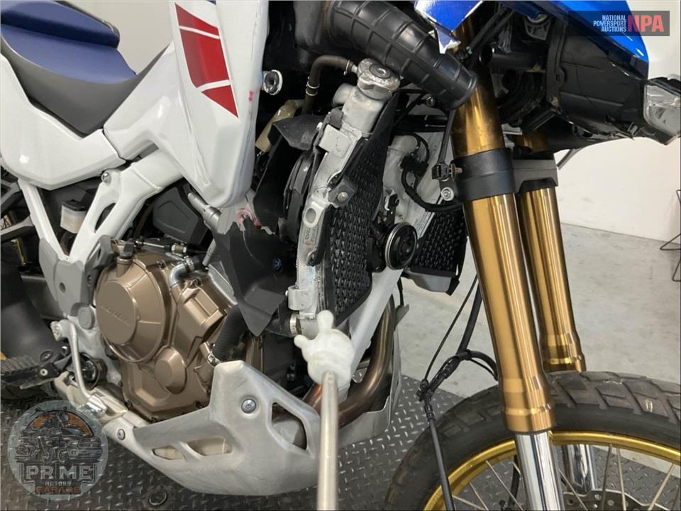 2022 Honda CRF1100A AFRICA TWIN — фото 12