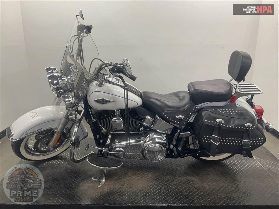 2012 Harley-Davidson FLSTC HRTG SFTL CLSC — фото 3