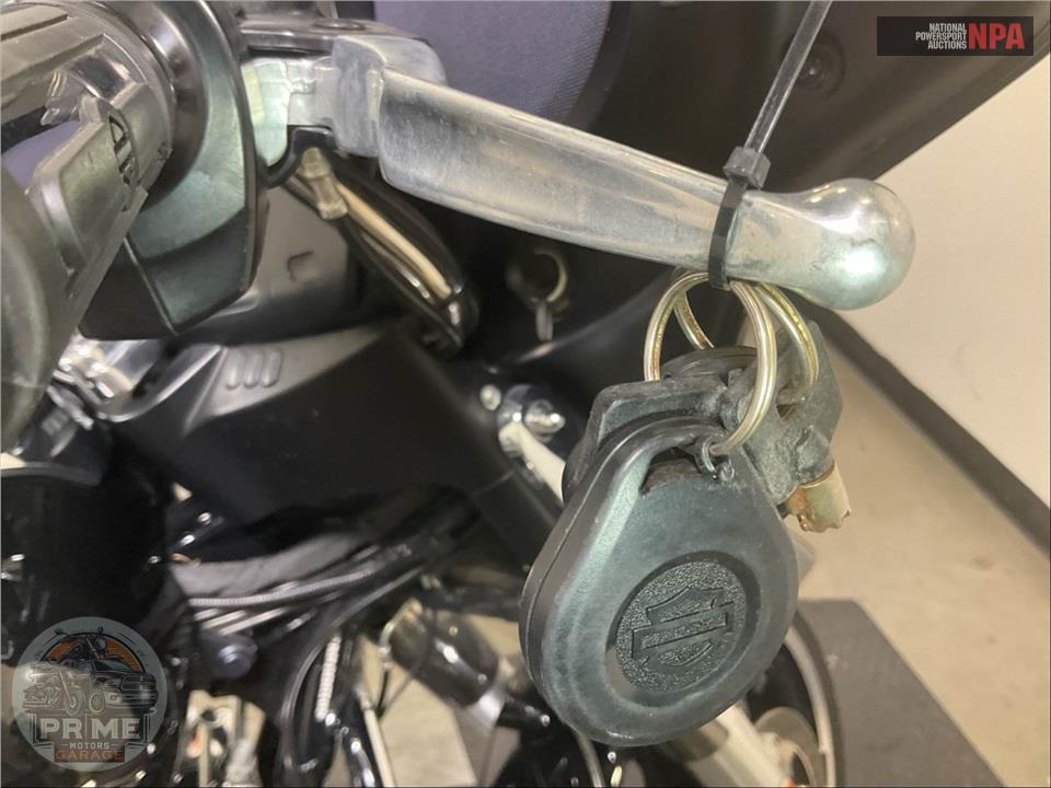 2016 Harley-Davidson FLHX STREET GLIDE — фото 10