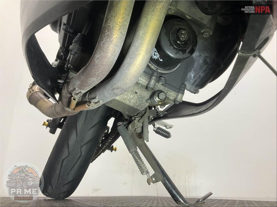2015 Yamaha YZF-R3 — фото 35