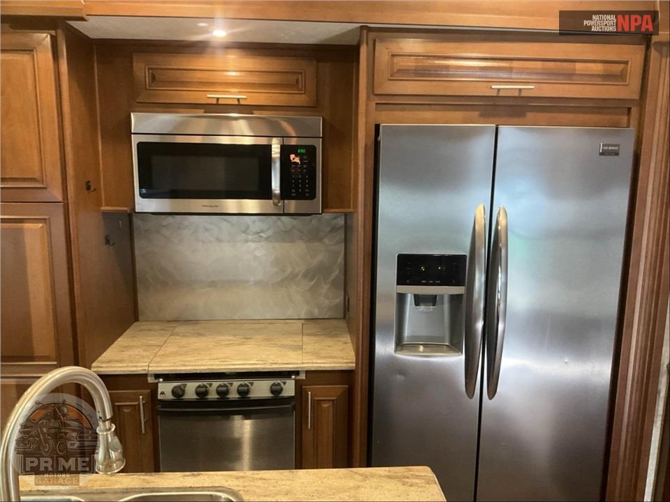 2017 Highland Ridge Rv M-397FBS - 3X FIFTH WHEEL SERIES — фото 26