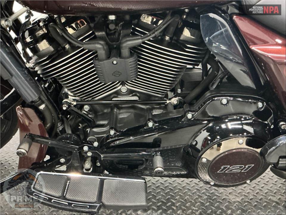 2024 Harley-Davidson FLHXSE CVO STREET GLIDE — фото 7