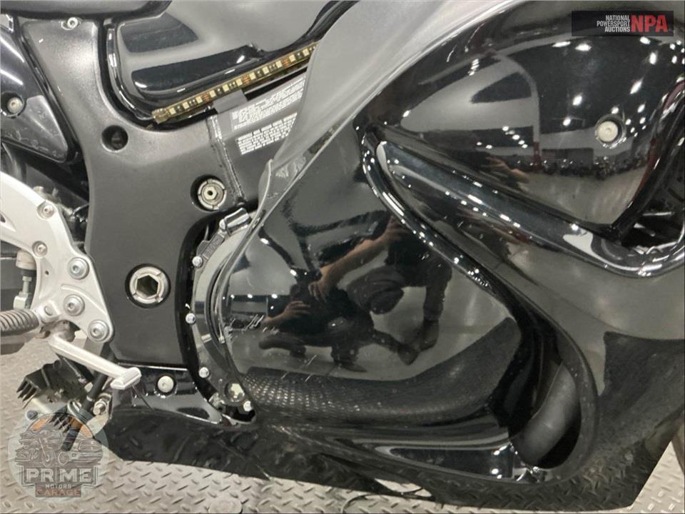 2019 Suzuki GSX1300RAL9 HAYABUSA — фото 6
