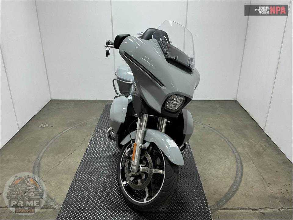 2025 Harley-Davidson FLHXU STEET GLIDE ULTRA — фото 2