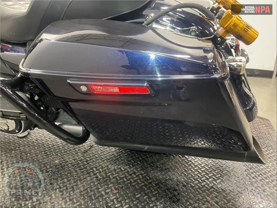 2019 Harley-Davidson FLHX STREET GLIDE — фото 23
