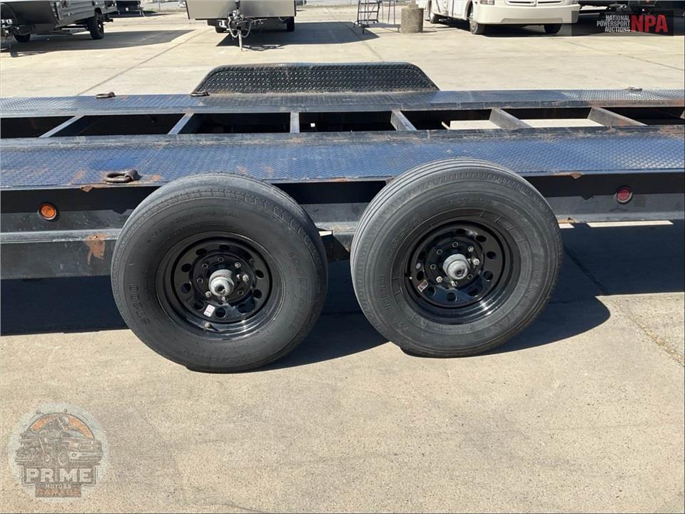 2024 R & J Welding Custom Trailers 32 CAR HAULER — фото 9