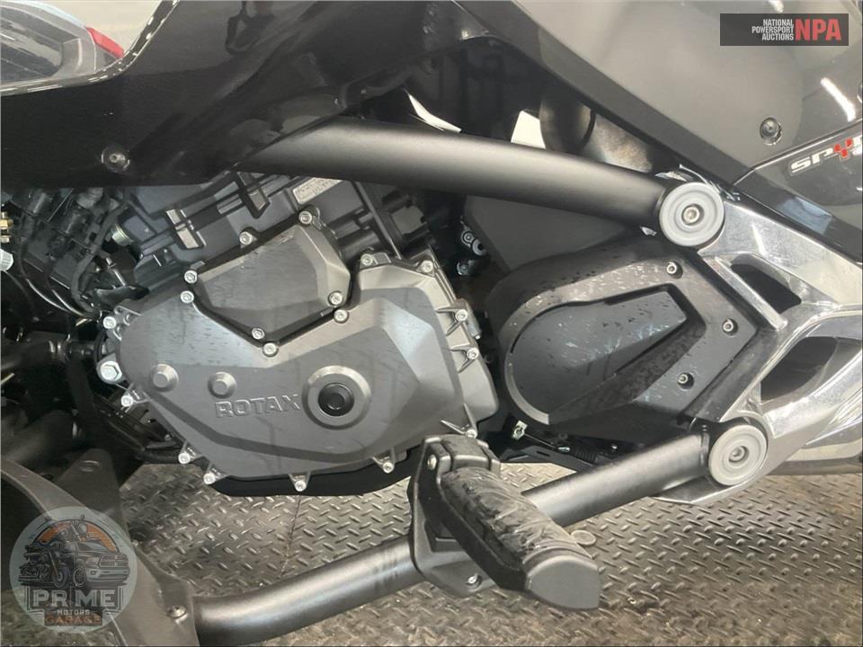 2015 Can-Am SPYDER F3-S SE6 — фото 7