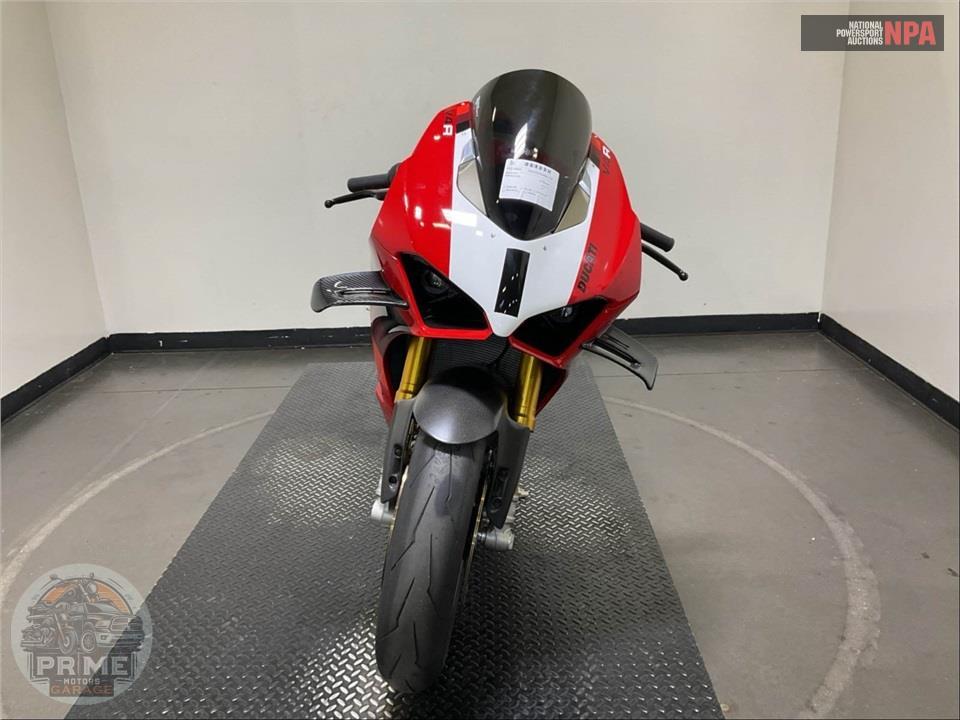 2024 Ducati PANIGALE V4 R — фото 2