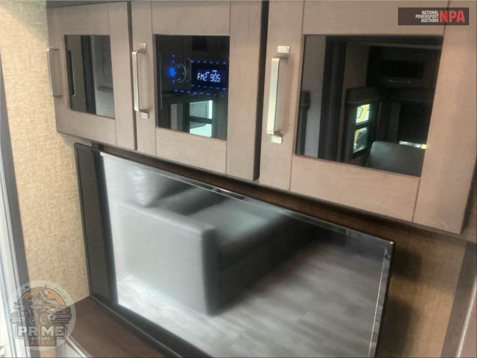 2022 Grand Design Recreational Vehicles M-320MKS - REFLECTION FIFTH WHEEL SERIES — фото 15