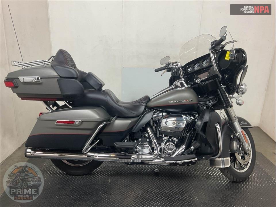 2018 Harley-Davidson FLHTK ULTRA LIMITED — фото 1
