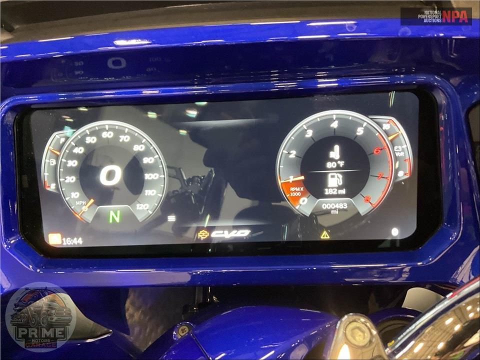 2025 Harley-Davidson FLTRXSE CVO ROAD GLIDE — фото 5