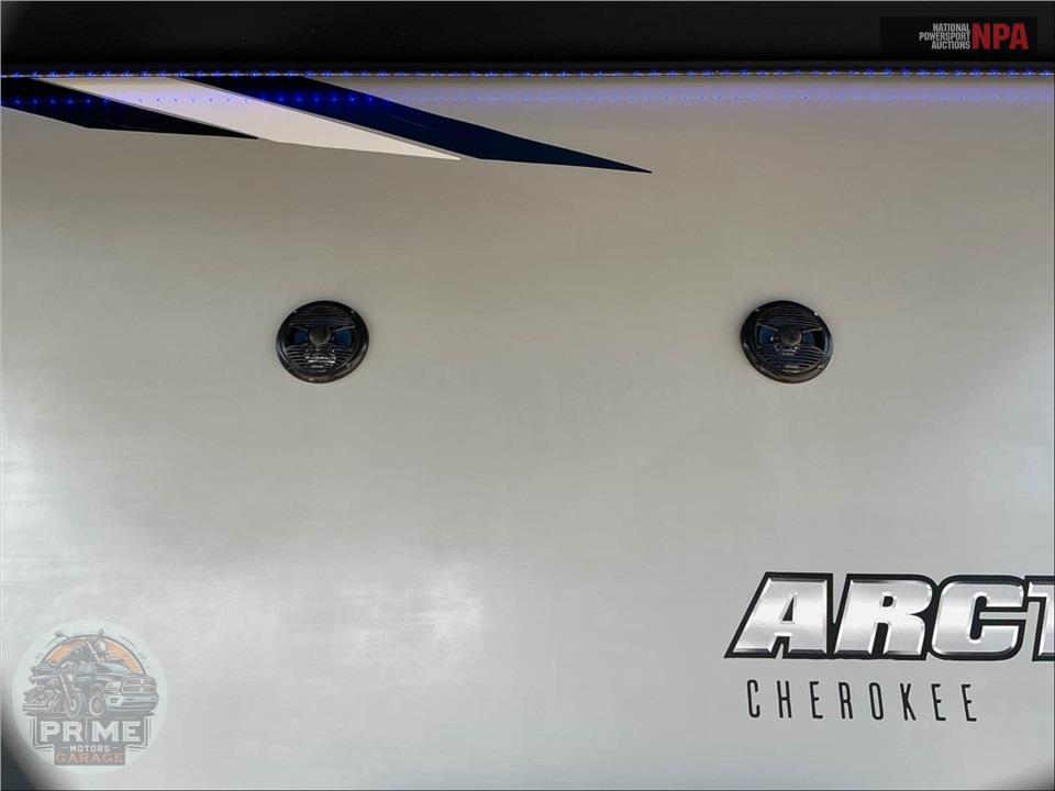 2022 Cherokee By Forest River M-291RL ARCTIC WOLF FIFTH WHEEL SERIES — фото 26