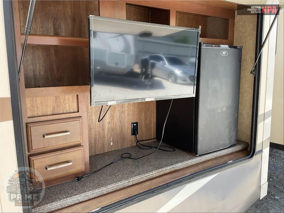 2017 Keystone Rv M-3661 RL MONTANA FIFTH WHEEL SERIES — фото 32