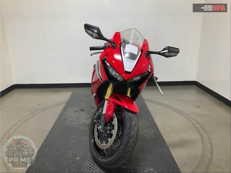 2018 Honda CBR1000RR — фото 2