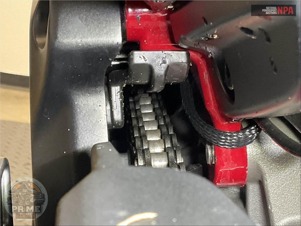 2024 Indian Motorcycle FTR R CARBON — фото 9