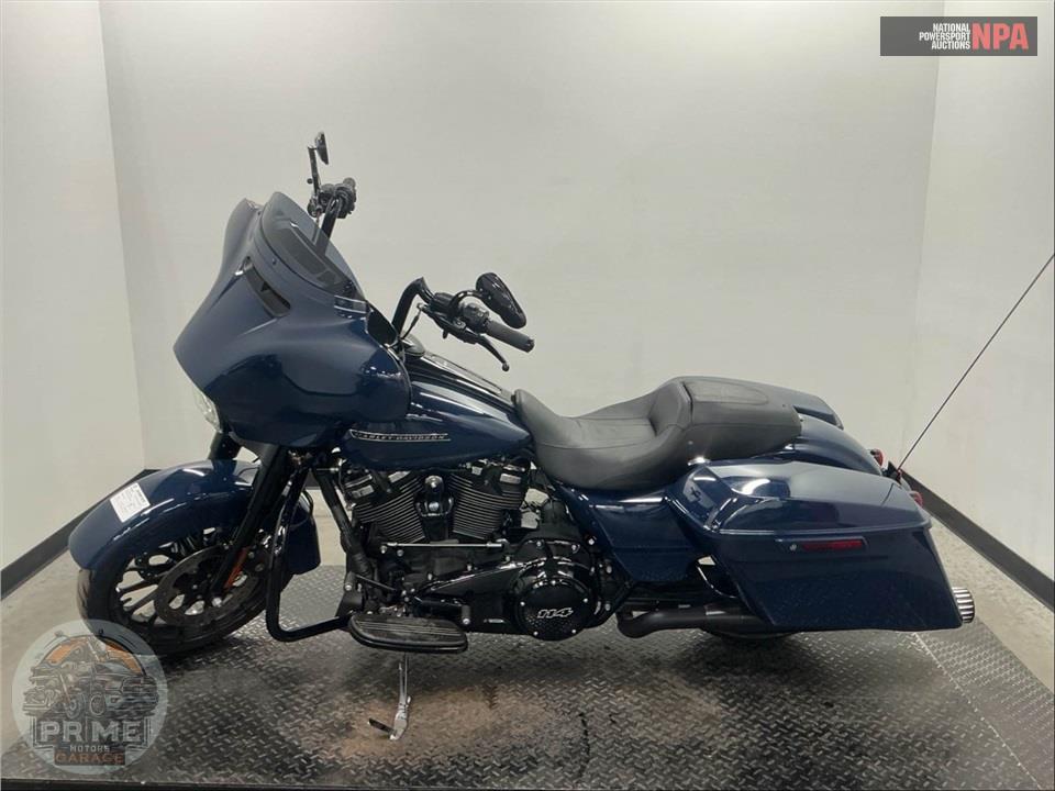 2019 Harley-Davidson FLHXS STREET GLIDE SPECIAL — фото 3