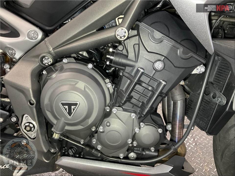 2020 Triumph STREET TRIPLE RS — фото 6
