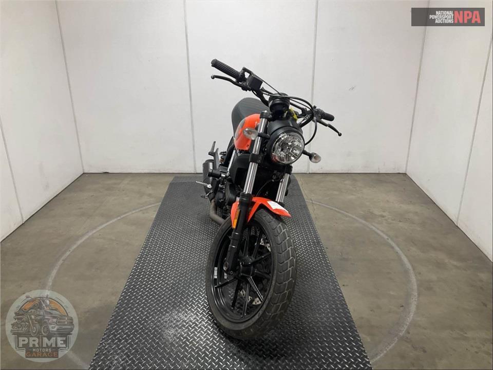 2019 Ducati SCRAMBLER SIXTY2 (ATOMIC TANGERINE) — фото 2