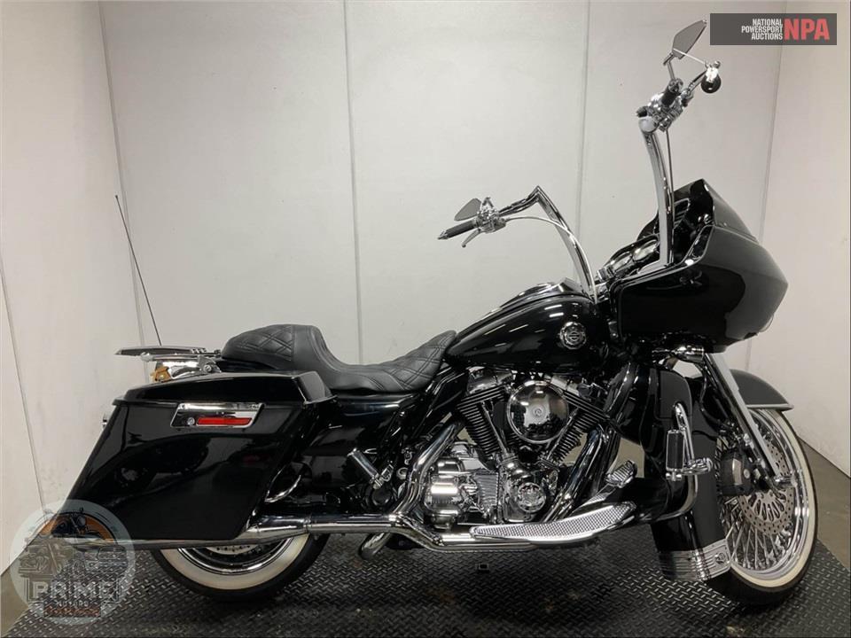 2011 Harley-Davidson FLTRX ROAD GLIDE CUSTOM — фото 1