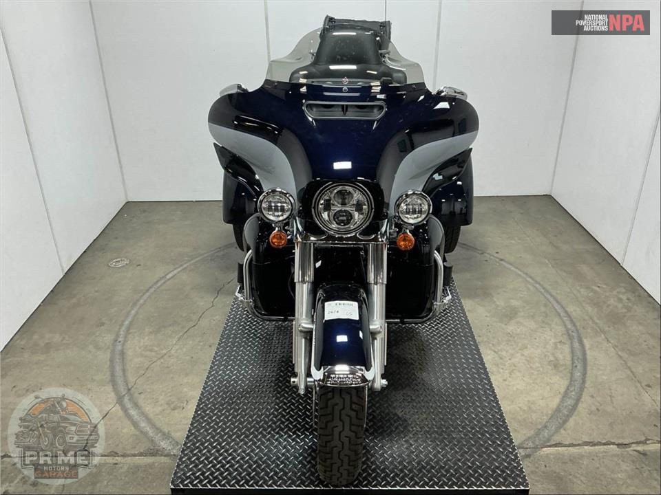 2020 Harley-Davidson FLHTCUTG TRI GLIDE ULTRA — фото 2