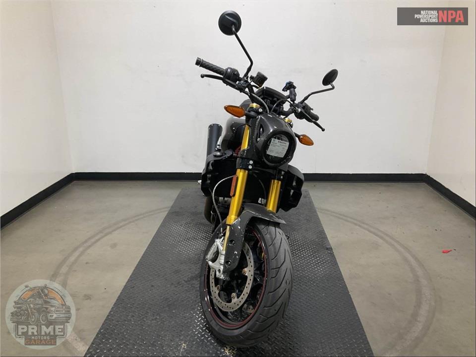 2022 Indian Motorcycle FTR R CARBON — фото 2