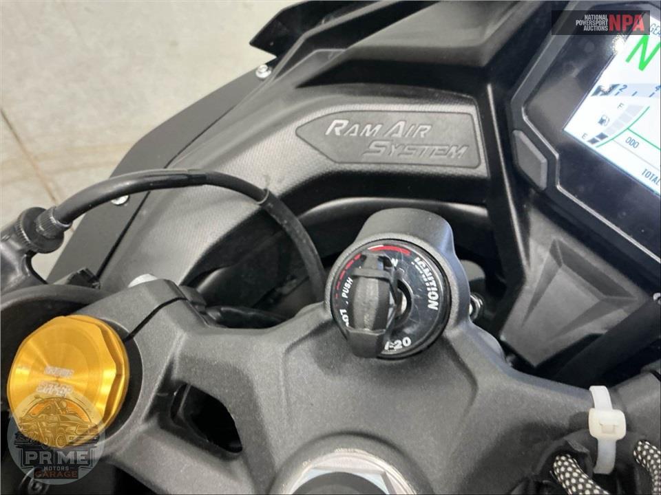 2025 Kawasaki ZX400PSFNL NINJA ZX-4R (ABS) — фото 11