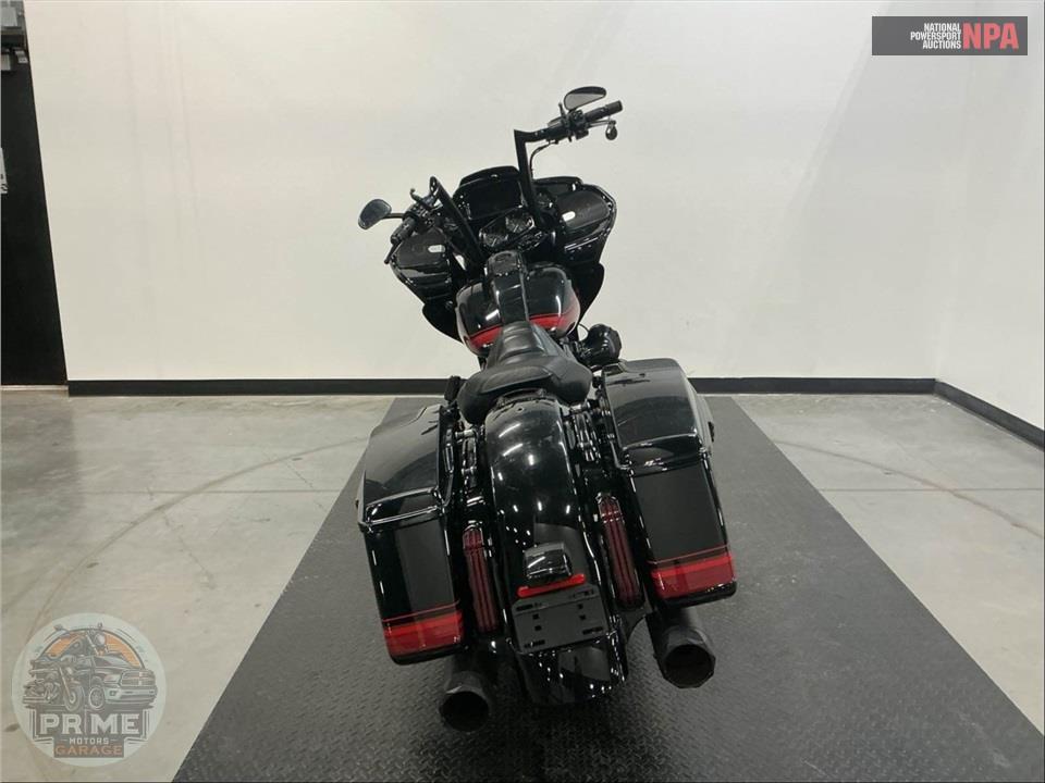 2021 Harley-Davidson FLTRXSE CVO ROAD GLIDE — фото 4