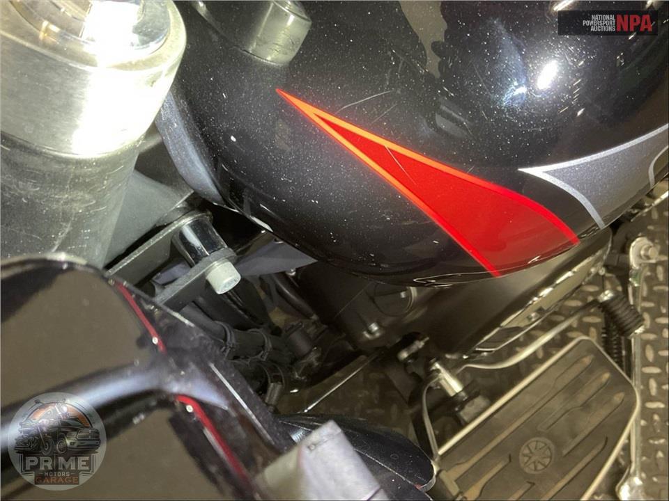 2013 Yamaha XVS13ADB/C V-STAR 1300 — фото 17