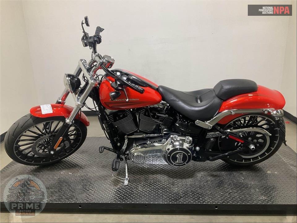 2017 Harley-Davidson FXSB BREAKOUT — фото 3