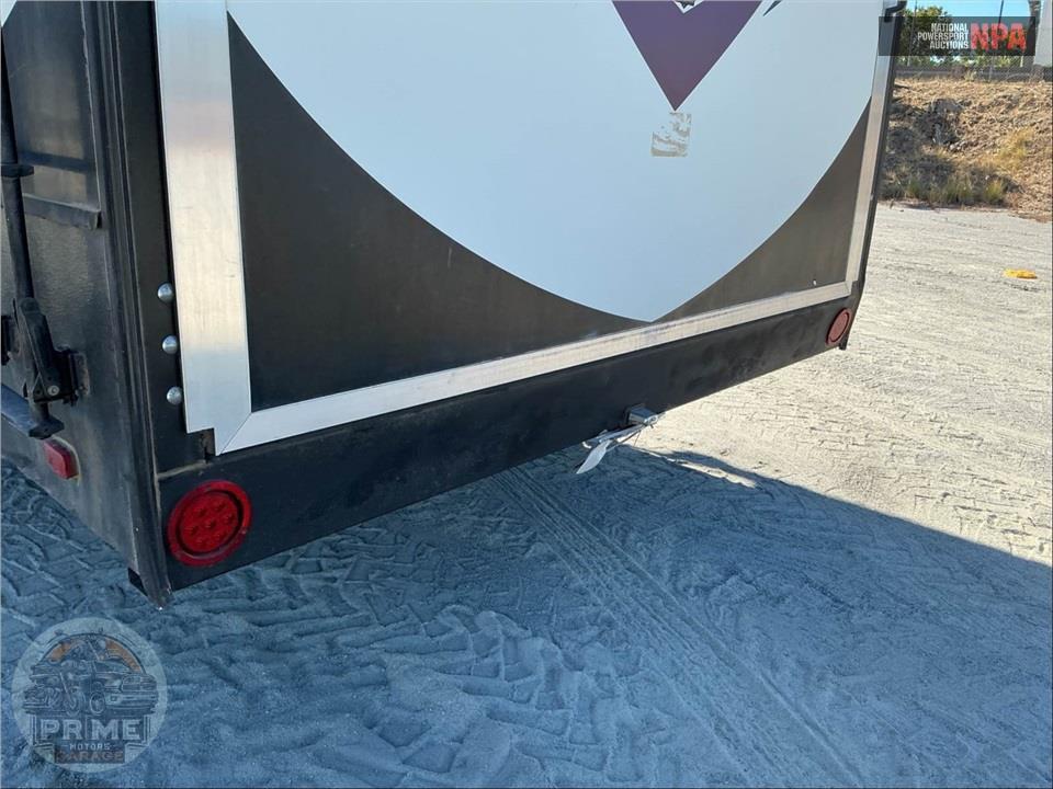 2016 Voltage M-3914 - TOY HAULER TOY HAULER SERIES — фото 30