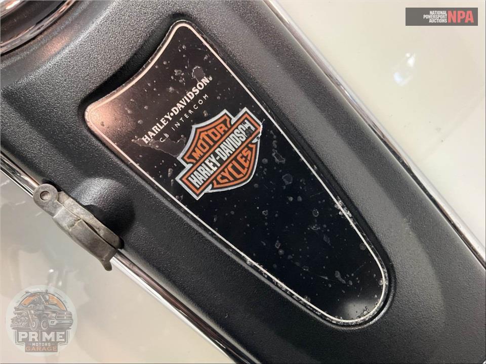 2004 Harley-Davidson FLHTCUI ULTRA CLASSIC ELECTRA GLIDE — фото 21