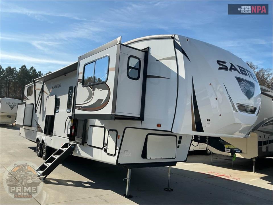 2024 Sabre By Forest River M-37FLL - FIFTH WHEEL SERIES — фото 1