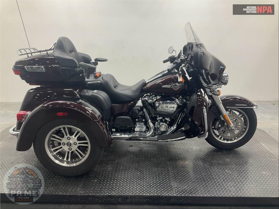 2022 HARLEY-DAVIDSON FLHTCUTG TRI GLIDE ULTRA CLASSIC