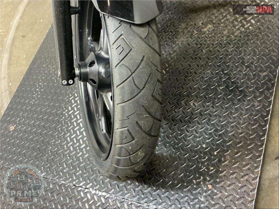 2011 Yamaha XVS13CAB/C STRYKER RAVEN — фото 23