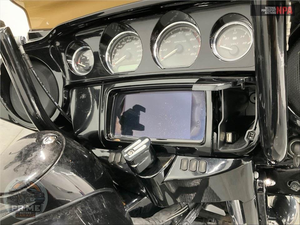 2020 Harley-Davidson FLHXS STREET GLIDE SPECIAL — фото 37