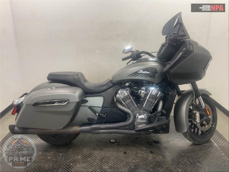 2023 Indian Motorcycle CHALLENGER (SMOKE) — фото 1