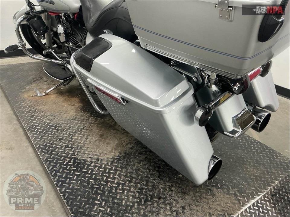 2006 Harley-Davidson FLHTCI ELECTRA GLIDE CLASSIC — фото 22