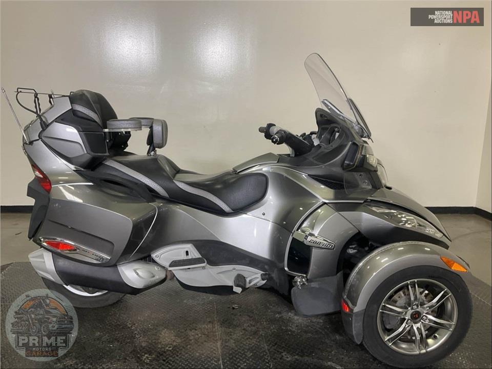 2011 CAN-AM SPYDER RT-S SE5