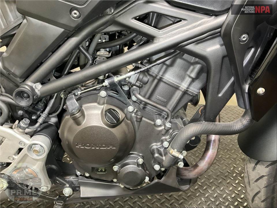 2023 Honda CB300R ABS — фото 6