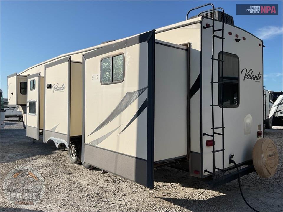 2018 Crossroads Rv M-3751 BH - VOLANTE HP FIFTH WHEEL SERIES — фото 3