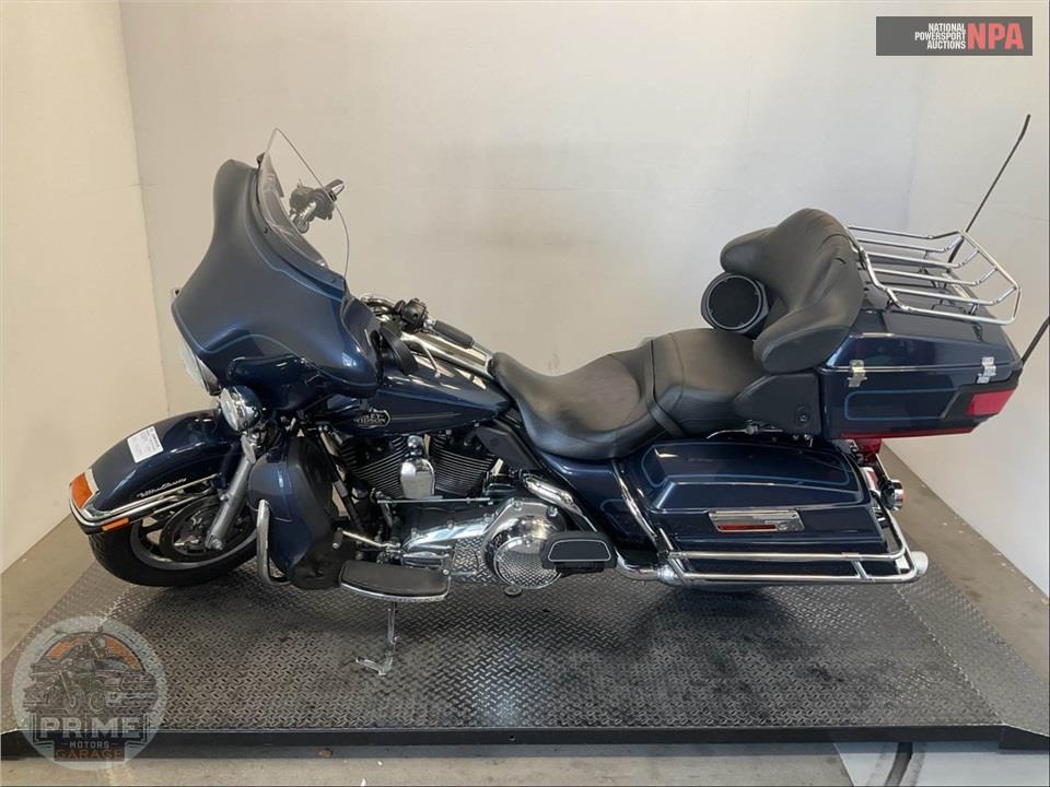 2008 Harley-Davidson FLHTCU ULTRA CLASSIC ELECTRA GLIDE — фото 3