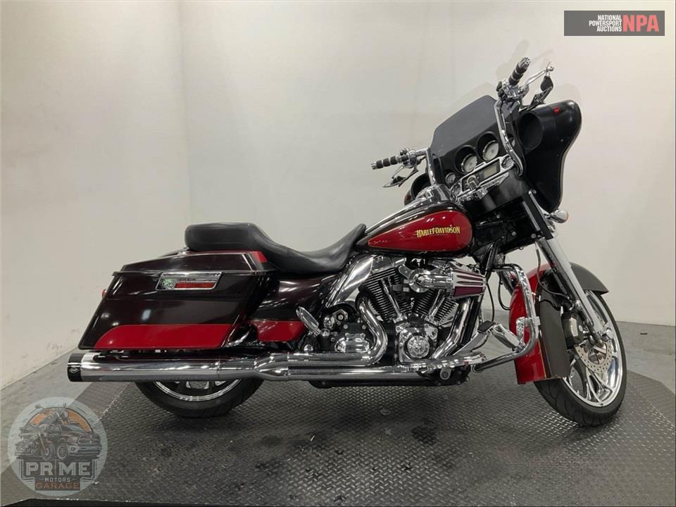 2010 Harley-Davidson FLHX STREET GLIDE — фото 1